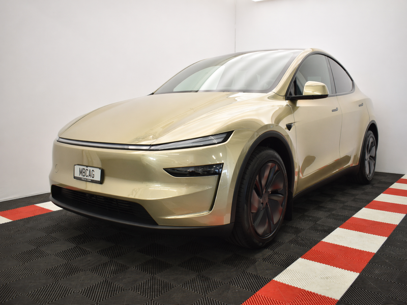 mbcarstyling-tesla-gold-folieren