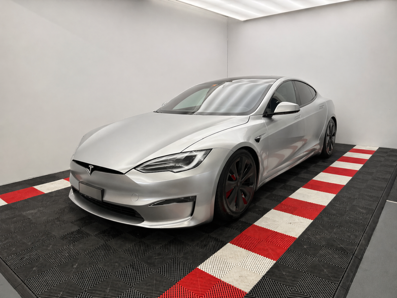mbcarstyling-tesla-s-silver-grey